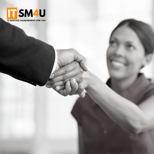 Чтобы заполучить сердца клиентов компания должна выполнять свои обещания, делать это искренне и честно по отношению к клиенту.
