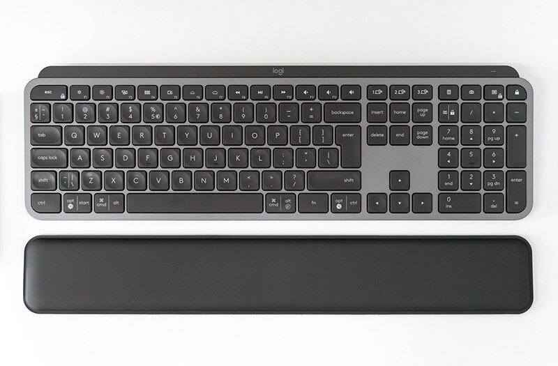 Logitech mx keys