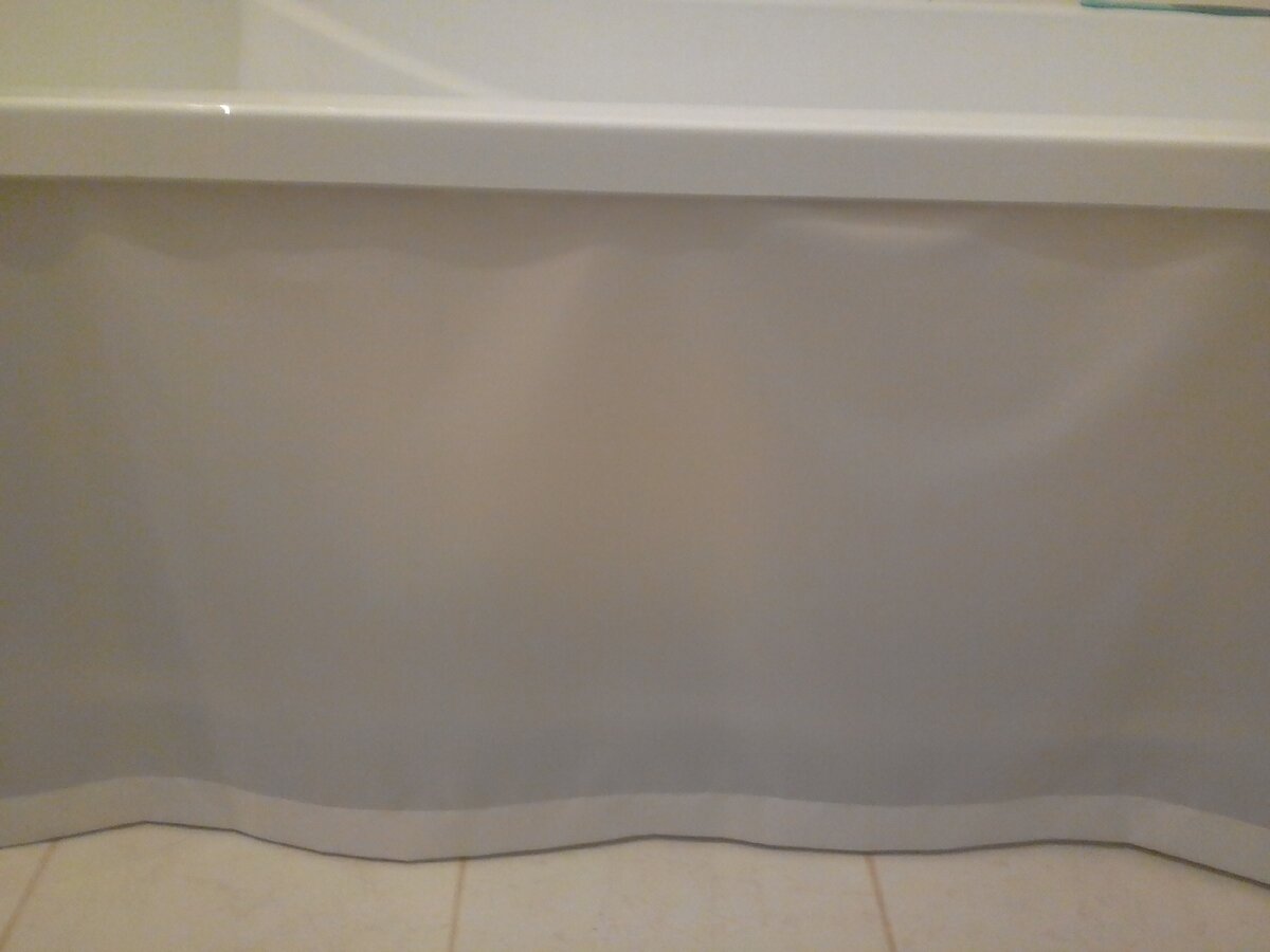 Шторка-экран анфас.