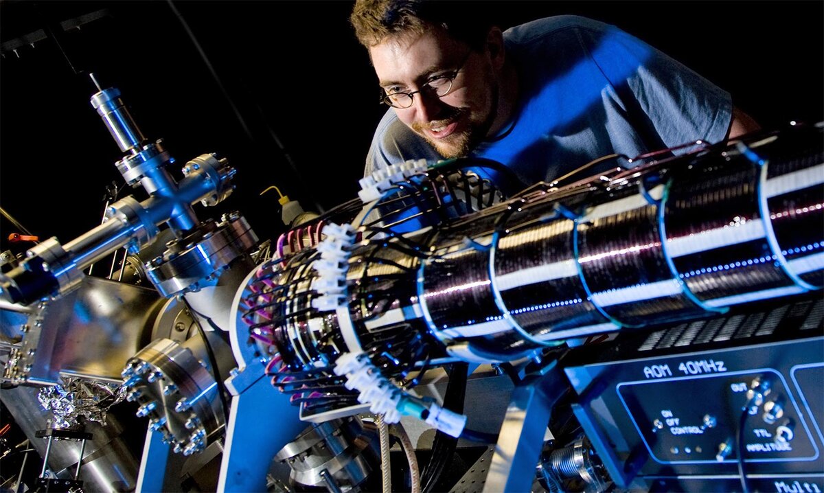 Изобретатели будущего. Проектировщик роботов. Ученый инженер. Истон лашапель. Инженер исследователь.