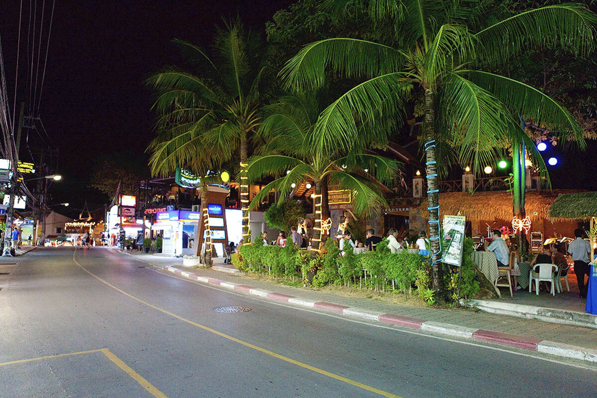 тайланд пхукет достопримечательности. Phuket areas. пхи-пхи таиланд. остров пхукет город. пхукет патонг бич улицы.