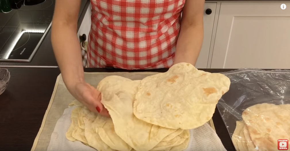 Как приготовить вкусный лаваш дома (только соль, мука и вода)
