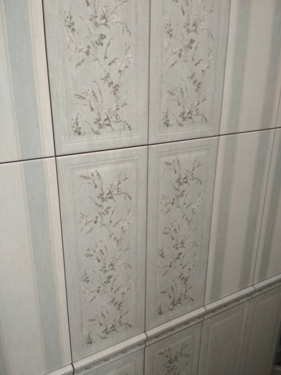 Бирюзовый. Но места для него у меня мало