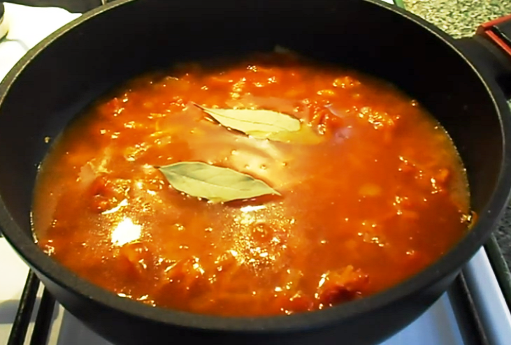 Ленивые пельмени в томатном соусе - просто идеальный ужин