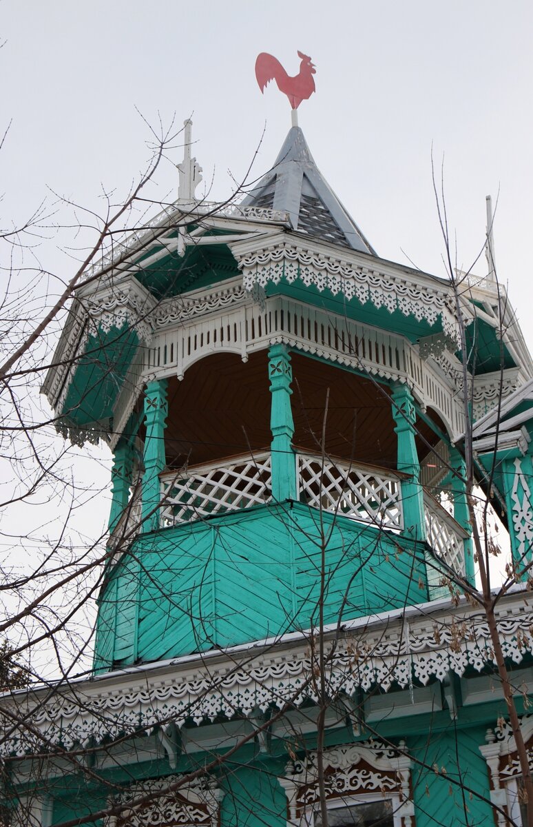                             Бывшая дача купца Костерина
 
