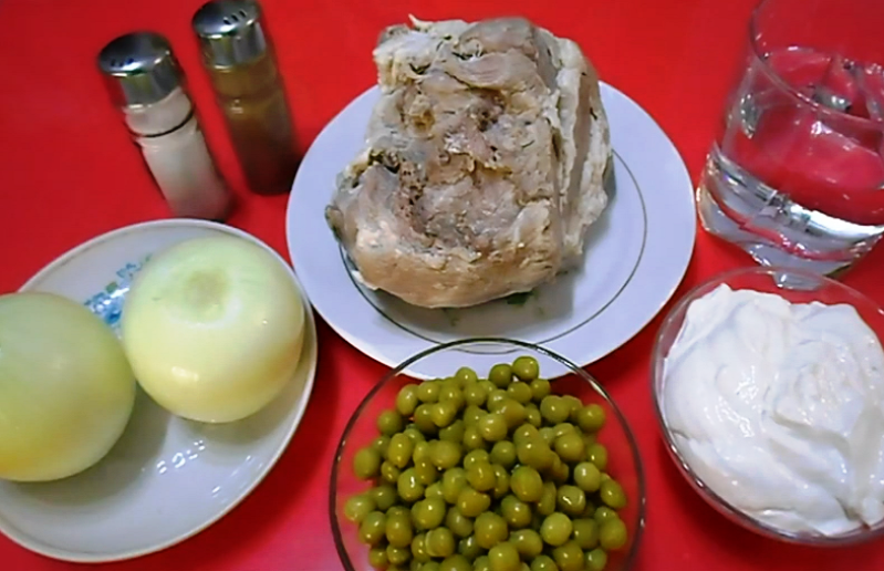 Сытный мясной салат "Мужское удовольствие" - хорош по праздникам и в будни