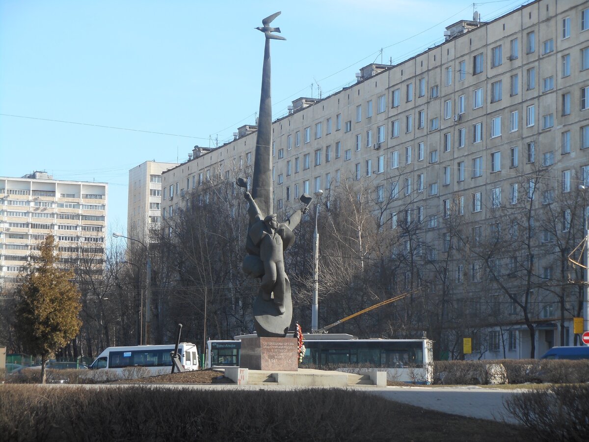 Площадь Соловецких Юнг