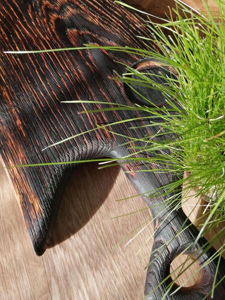 Сделана из дуба 