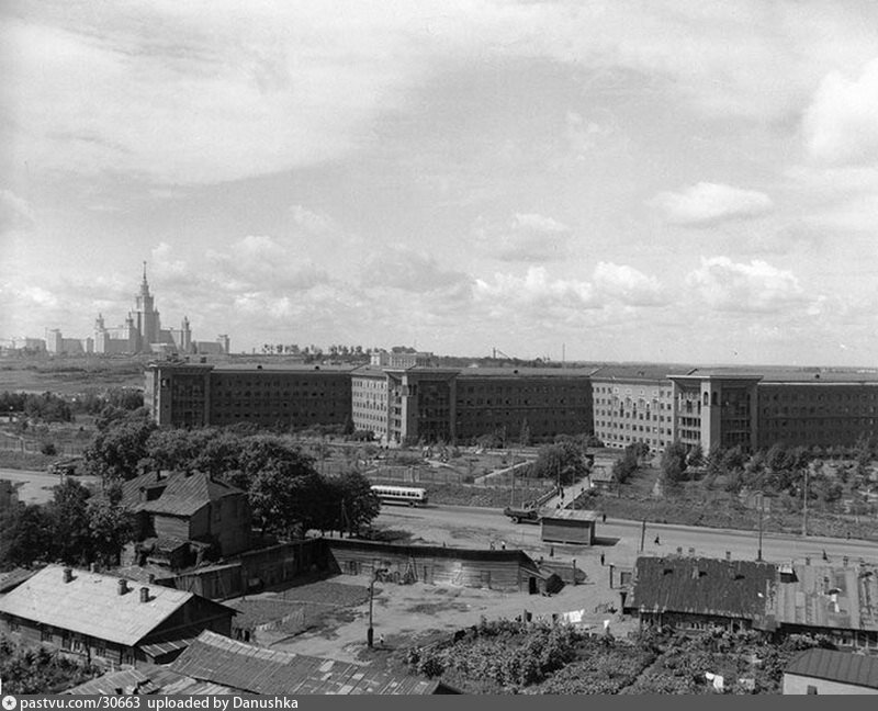 Здание ВЦСПС, 1953-1954.
