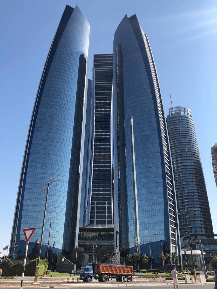 Башни Этихад, Абу-Даби, ОАЭ