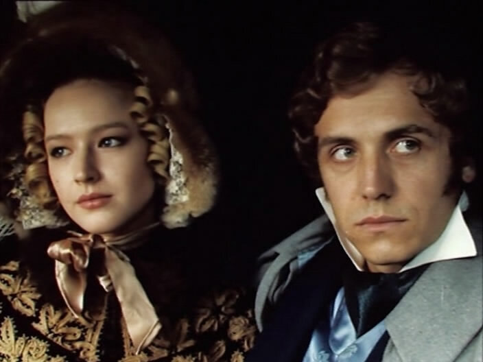 Балы, красавицы, лакеи, кучера...