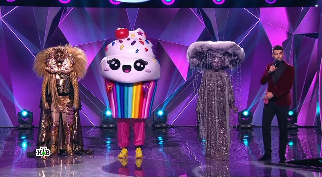 Маски, говорят, придумывали корейцы, поэтому они слегка упороты