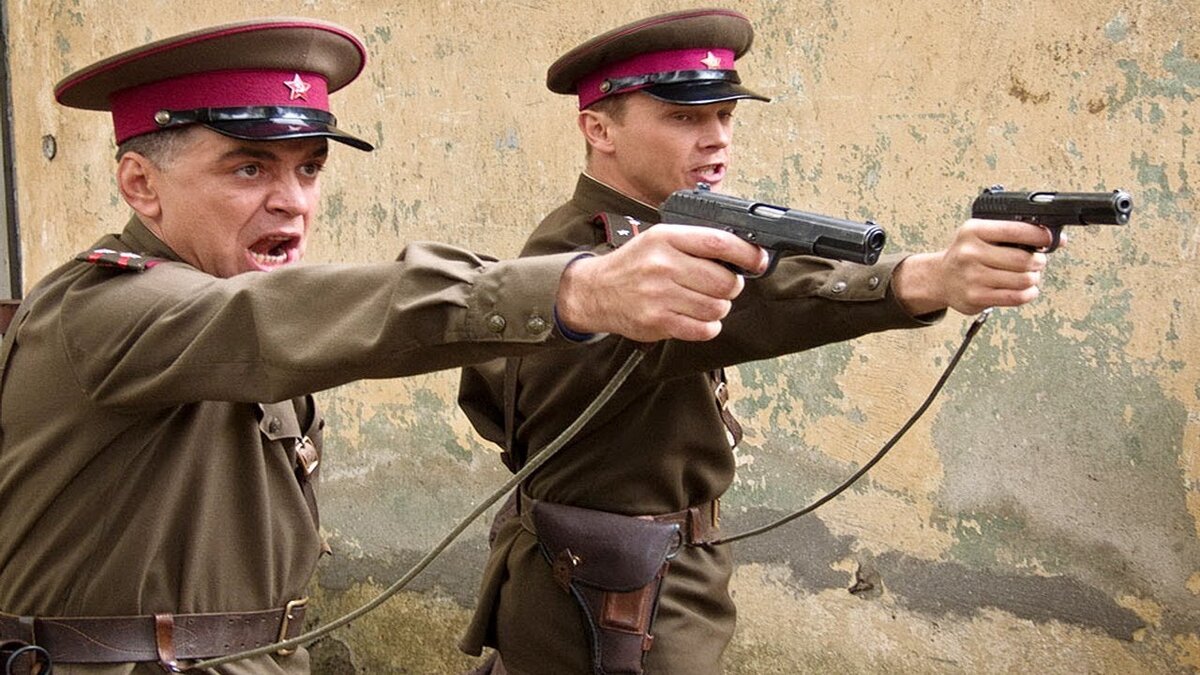 Кадр из фильма "КАПИТАН ГОСБЕЗОПАСНОСТИ НКВД".