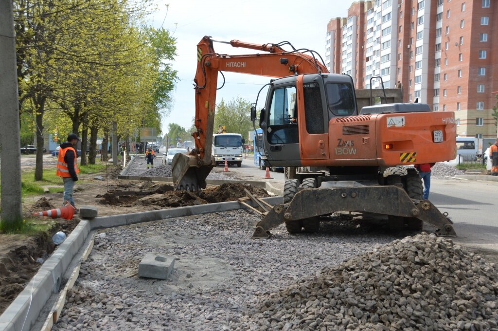 В Твери начали ремонт дорог в рамках национального проекта