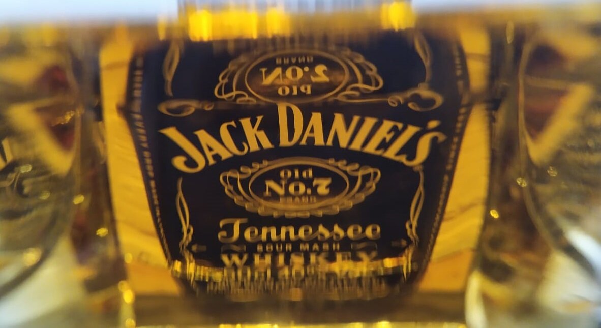 Деревянная коробка для виски Jack daniels ai — nonstopeda.ru- макеты для лазерной резки