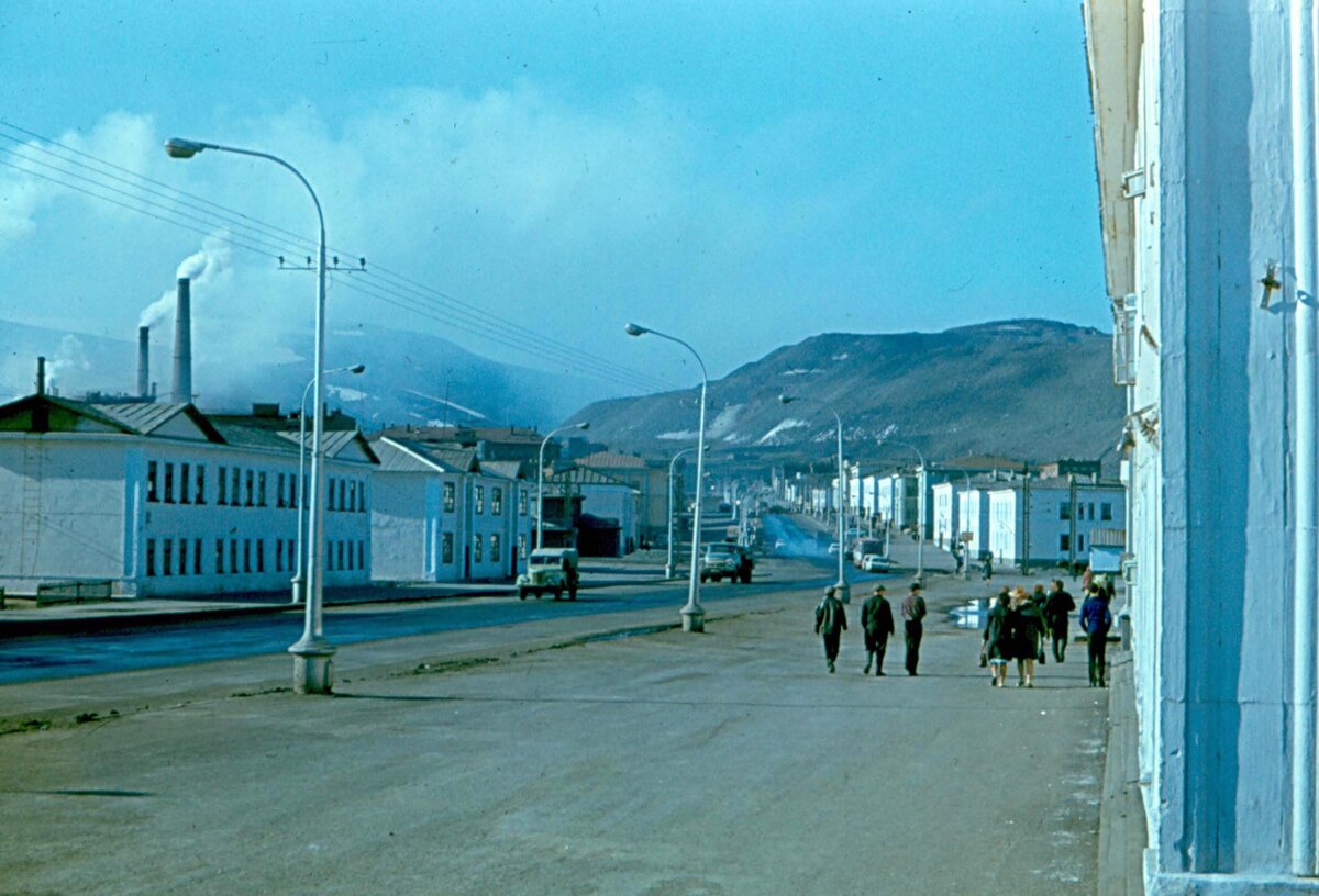 Старый норильск. Норильск 1970 год. Норильск 1973. Норильск старый город. Норильск кинотеатр 60 лет октября.
