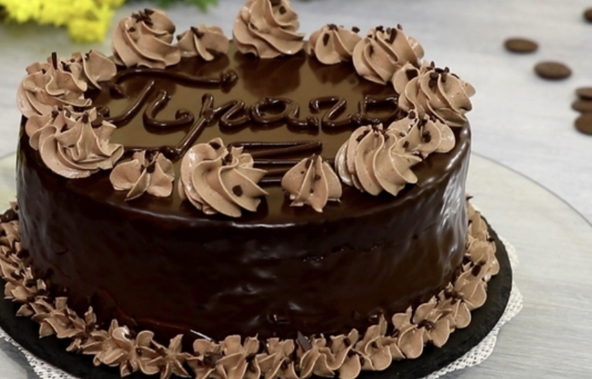 Очень хорошо впишется в уютную домашнюю предновогоднюю посиделку дома с чаем и со всеми близкими.