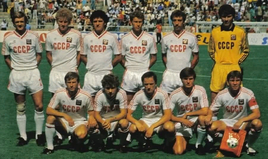 1986 год ссср. Футбол СССР В 1986 Мексика. Сборная СССР по футболу 1986 г. Футбол ЧМ 1986 сборная СССР. Дасаев сборная СССР ЧМ 1986.