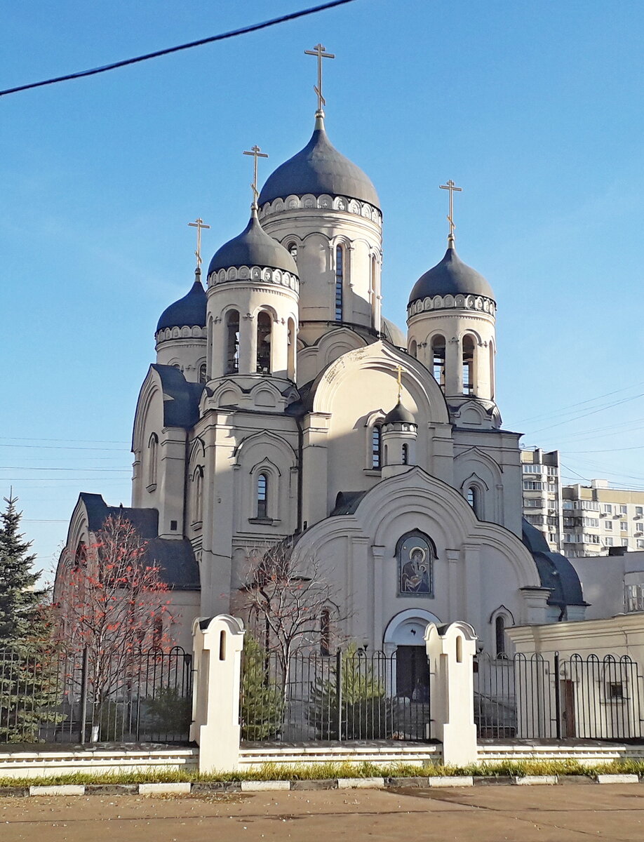 Храмы в марьино в москве