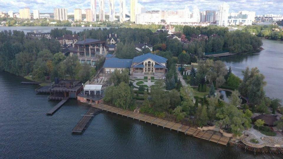 Картинка взята с сайта imag.one. 