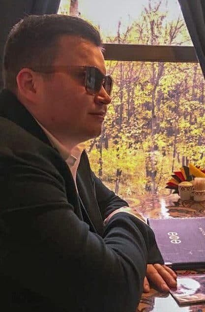 Это Руслан Кашаев один из руководителей  Клуба "Крипто миллионер"