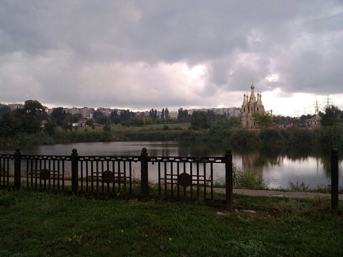 Алчевск (Луганская область, Донбасс), 2013 год, за полгода до войны.