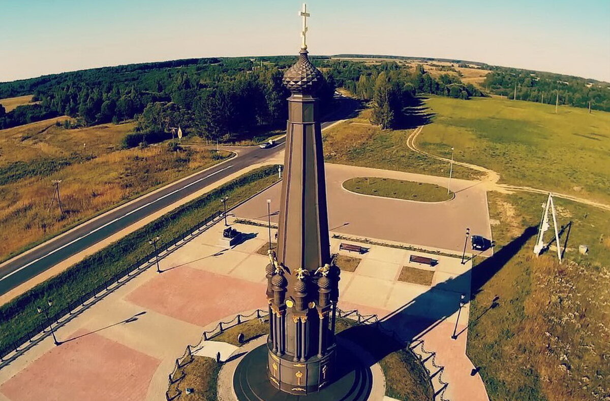 Красный смоленская. Поселок красный Смоленская область памятники. Смоленск поселок красный. Памятник в Красном Смоленская область. Красный Смоленская область памятник 1812.