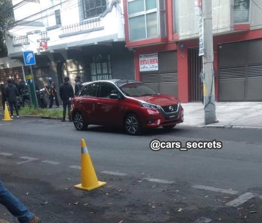 Nissan March - AXSO.ru