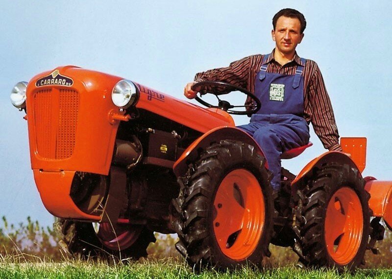 Компактный трактор Антонио Карраро производства 1960-х годов