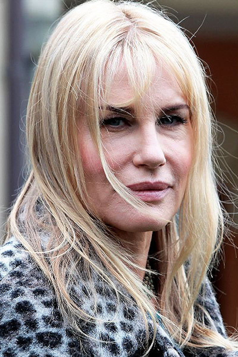 Дэрил Ханна (Элли Драйвер) .