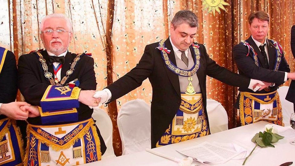 Андрей богданов масон 2020. Дергачев масоны. Масоны в россии. Масоны в современном мире. Масонская ложа андрей богданов.