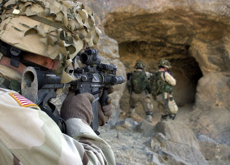 Американцам и советским войскам удалось взять Тора-Бору. Но надолго установить контроль - нет