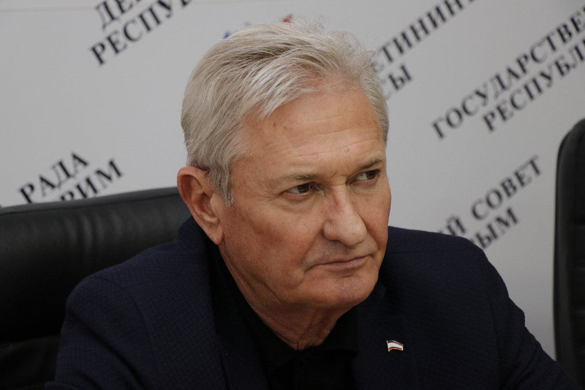 В. Рогатин стал председателем Комитета по строительству, транспорту и ТЭК