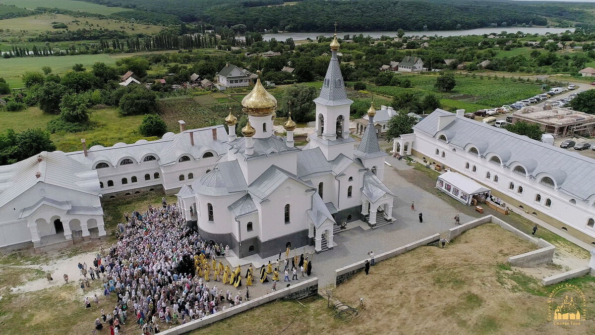 Свято-Иоанновский скит Свято-Успенской Святогорской Лавры