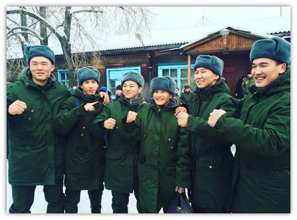 Тувинцы