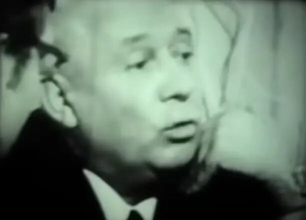  А вот и следователь по особо важным делам Жавнерович