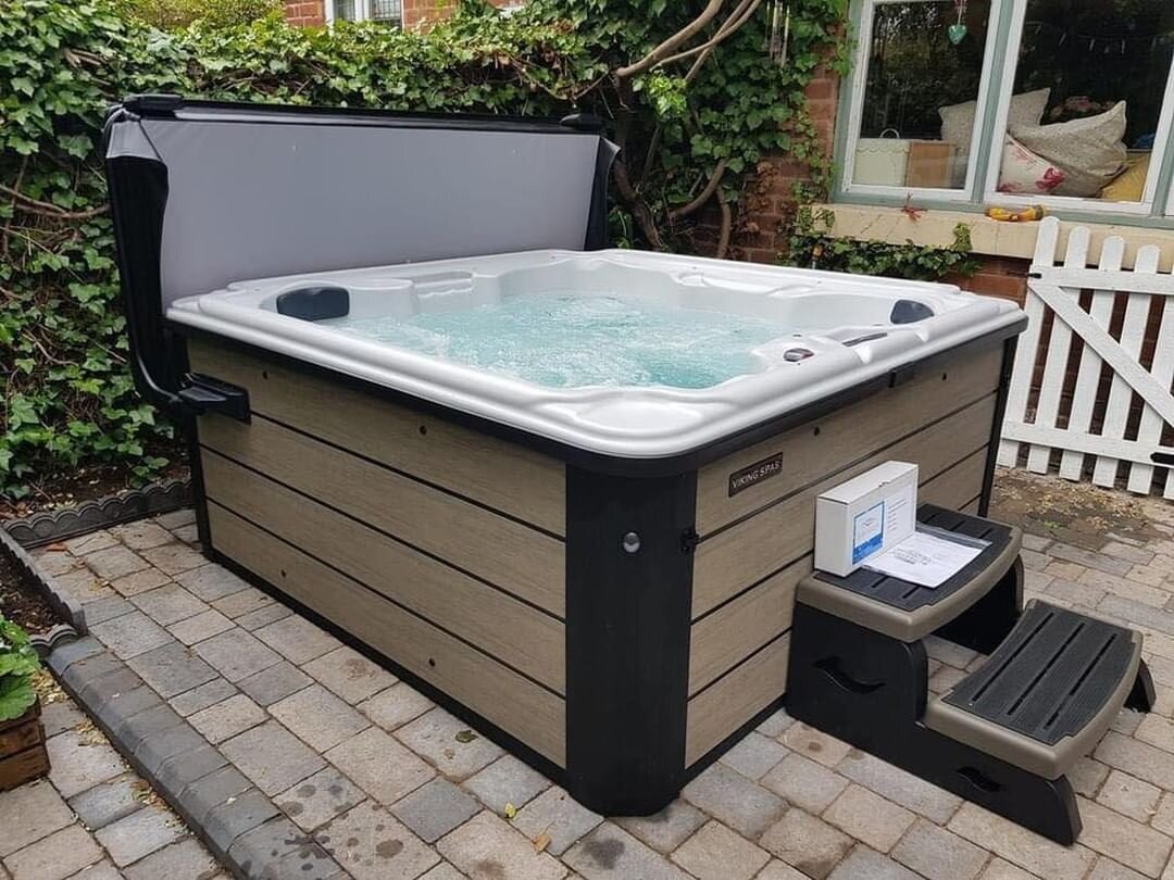 Спа-бассейн Viking Spa Royale