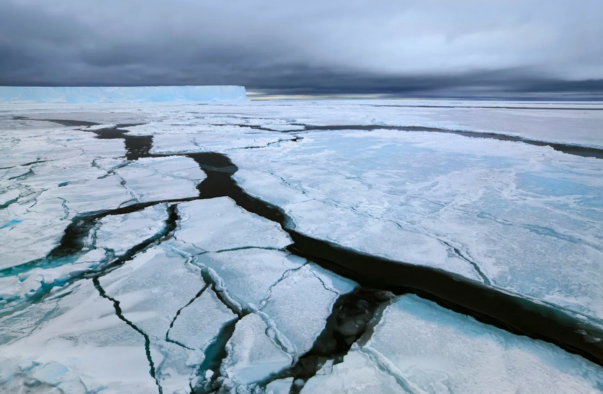 Гуронское оледенение. Замерзшая земля. Земля покрытая льдом. Планета покрытая льдом.