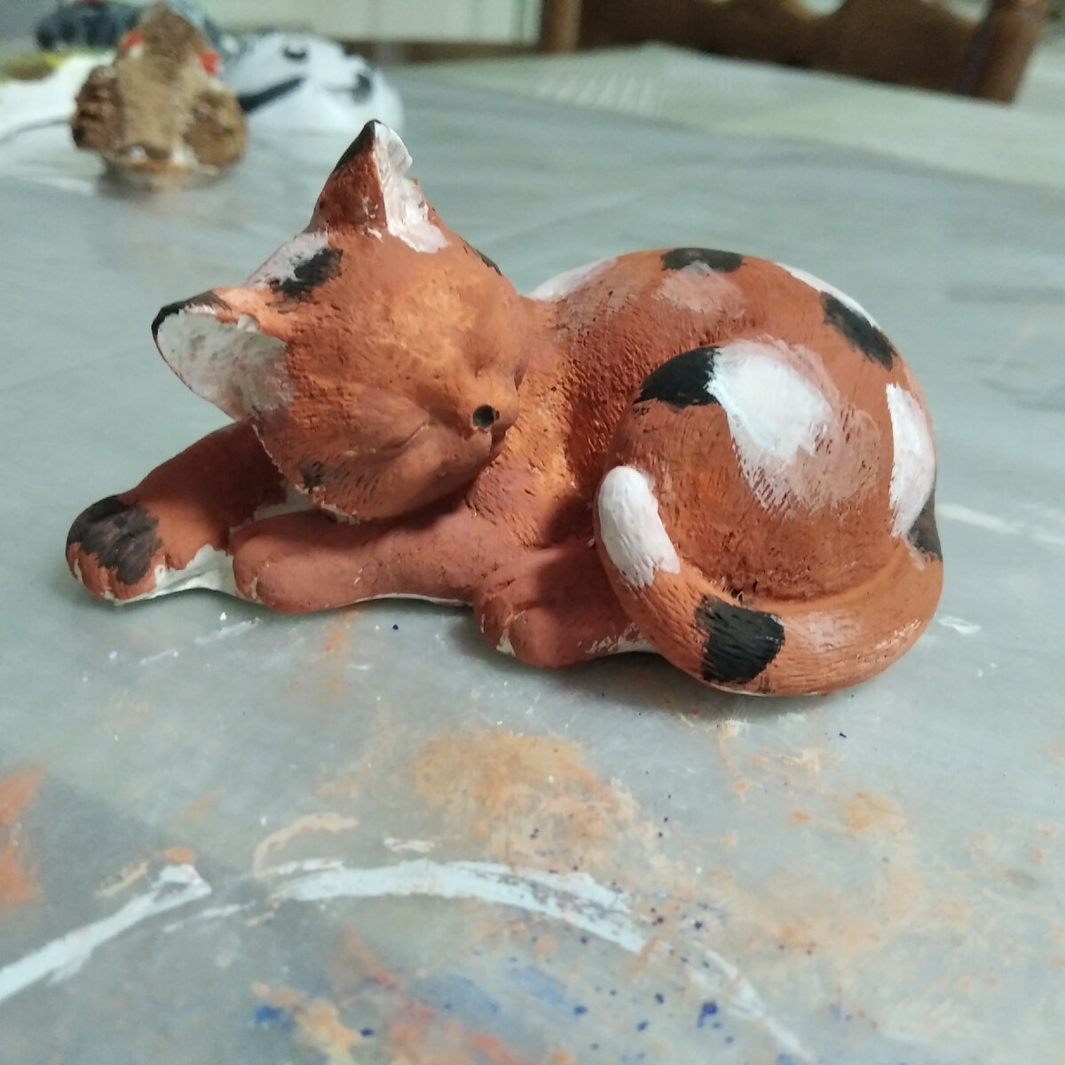 Самодельный котик из гипса