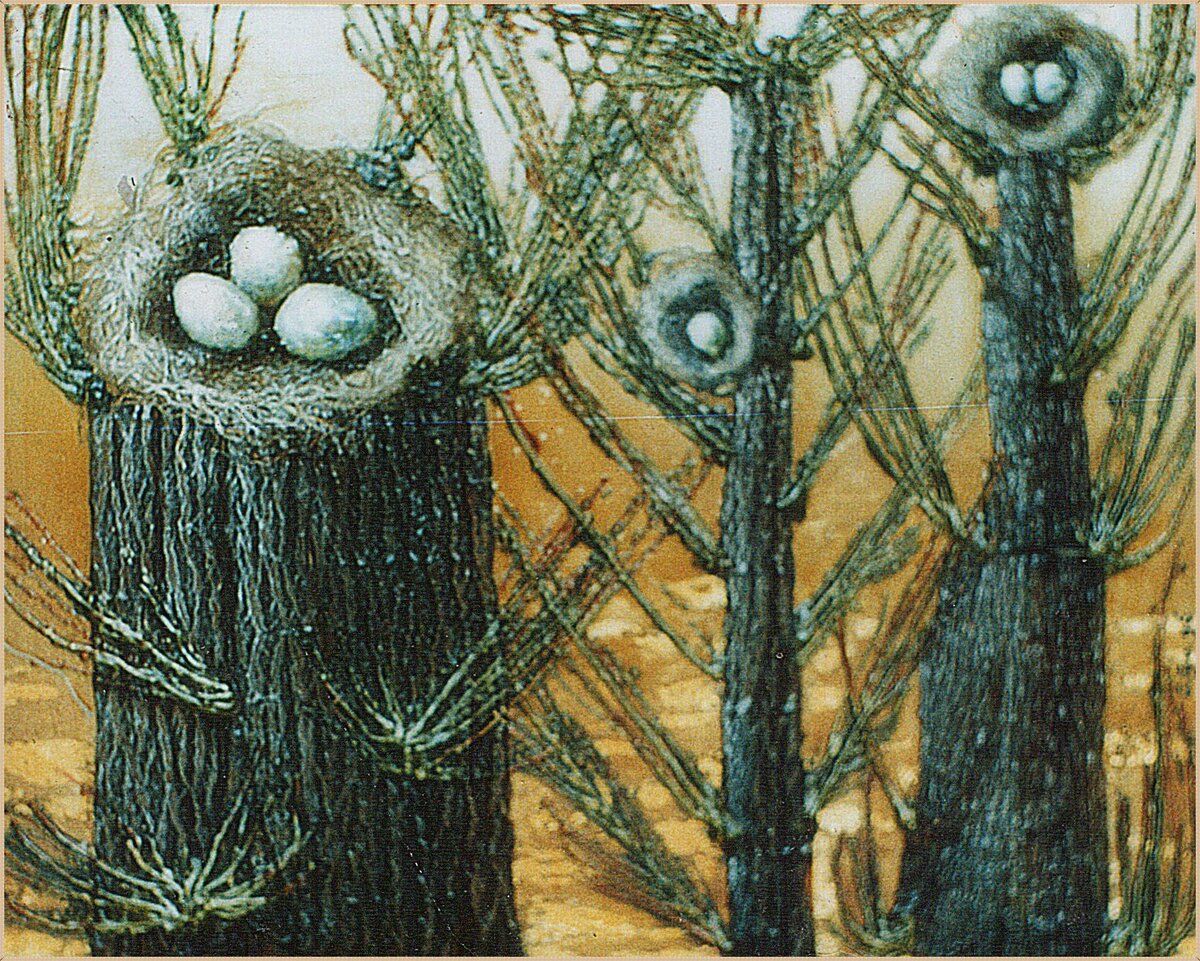 © Александр Гуменчук. Три дерева, три гнезда. 1996г. 90x113 см, холст, масло, авторская техника.