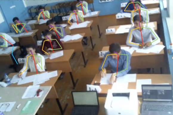 Нейронки следят за детьми!