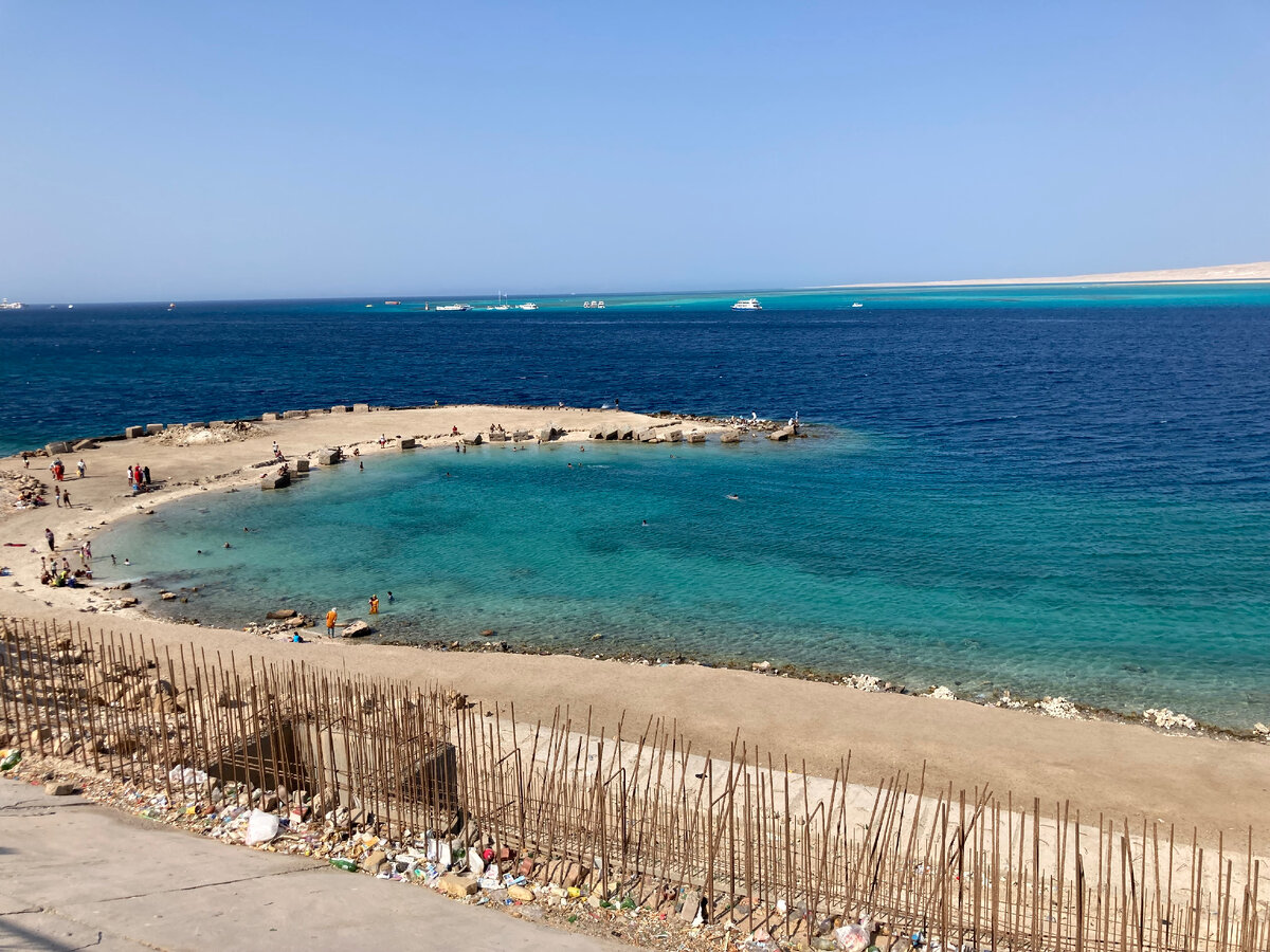 Хургада шарм пляж. Где лучше хургада или шарм эль шейх. Египет шарм-эль-шейх экскурсии 2021. Хургада 2022. Шарм-эш-шейх город.