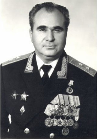 Виталий Григорьевич Соколов (1931 — 2010) — советский военный деятель стоявший у истоков практического освоения космоса, участник подготовки испытания Первого в Мире искусственного спутника Земли (1957) и Первого пилотируемого космического корабля «Восток» (1961), генерал-лейтенант (1985). Главный инженер ГУКОС МО СССР (1980—1986). Почётный гражданин Байконура (2005).Генерал-лейтенант, заместитель начальника космических средств МО СССР – начальник  управления эксплуатации космических средств (1986 - 1990).
