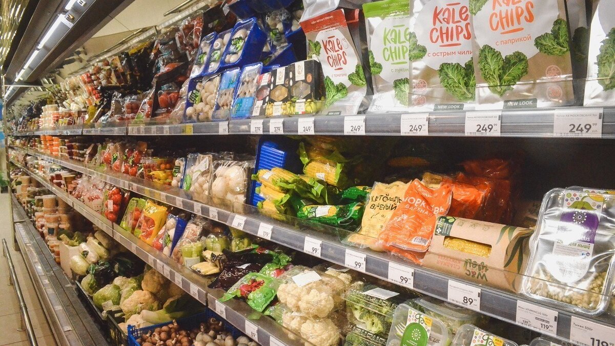     В Нижегородской области значительно увеличились объемы производства продуктов питания в текущем году. За семь месяцев произведена продукция на сумму 103,2 млрд рублей, что на 11,3% больше по сравнению с аналогичным периодом прошлого года. Об этом рассказали в пресс-службе правительства.