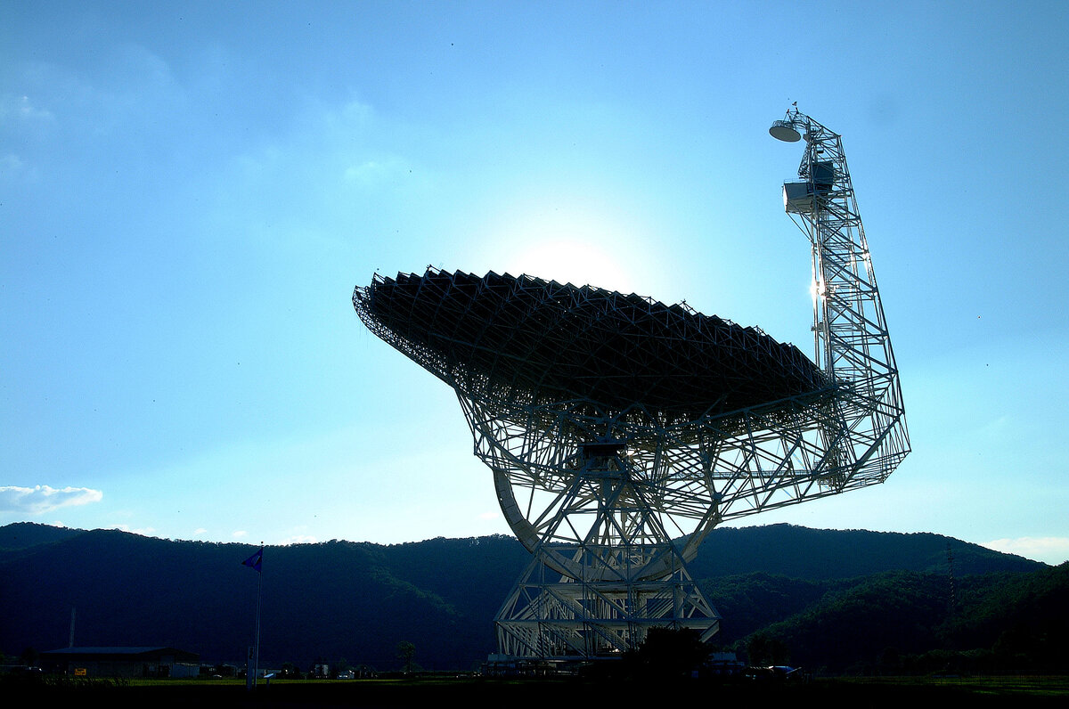 Green Bank Telescope(GBT).