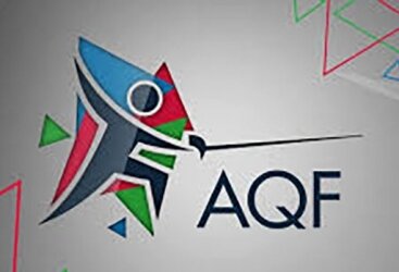 Логотип Федерации фехтования Азербайджана