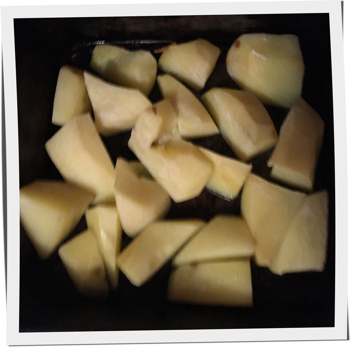                                                    Картошка перед отправкой в духовку