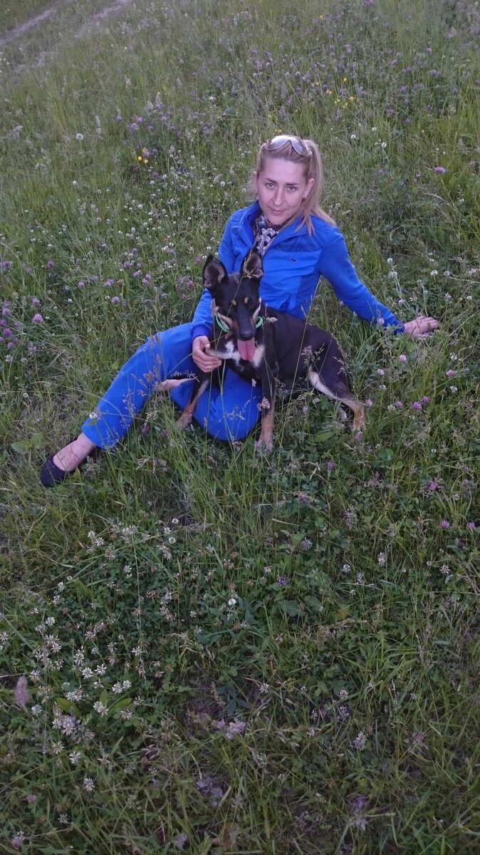 Когда люди говорят что это животные что с ними будет мне хочется наорать на них даже хуже но я просто предложила их вывезти в лес глухой и бросить там и что они почувствуют но таким людям доказывать что то бесполезно что они также испытывают боль страх голод