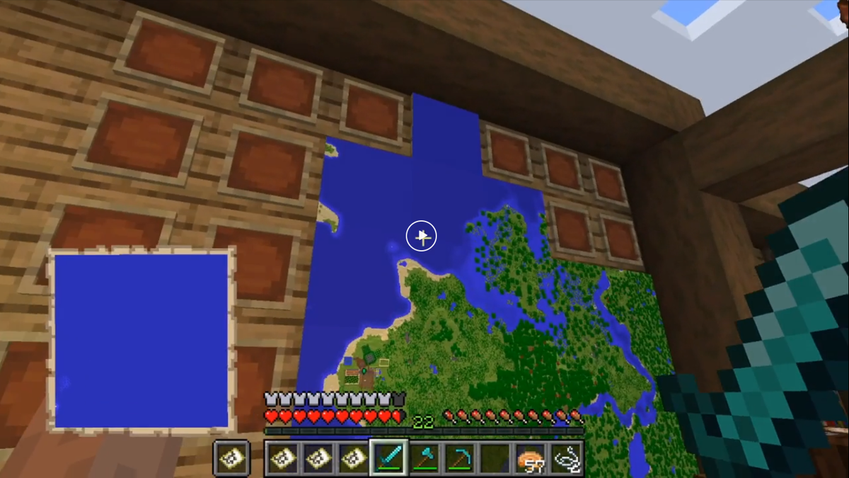 Парень составлял огромную карту мира →