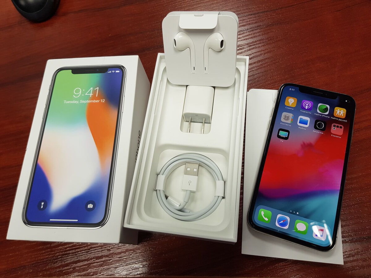 Полная комплектация на примере iphone X. Источник: Яндекс Картинки 